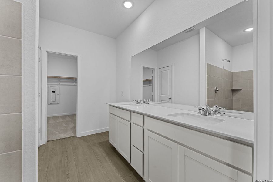 Furnished interior view inside a new home in Grace Valley, Marion (Image 6).
