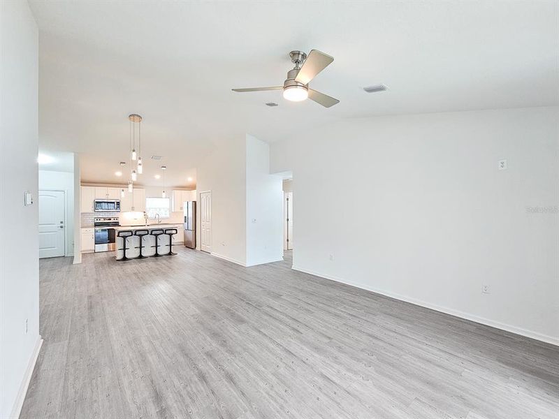 Spacious, unfurnished interior of a new home in , Palm Coast (Image 23).