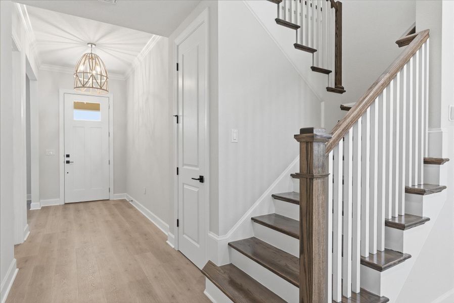 Spacious, unfurnished interior of a new home in Beachview Cove, Ormond Beach (Image 59).