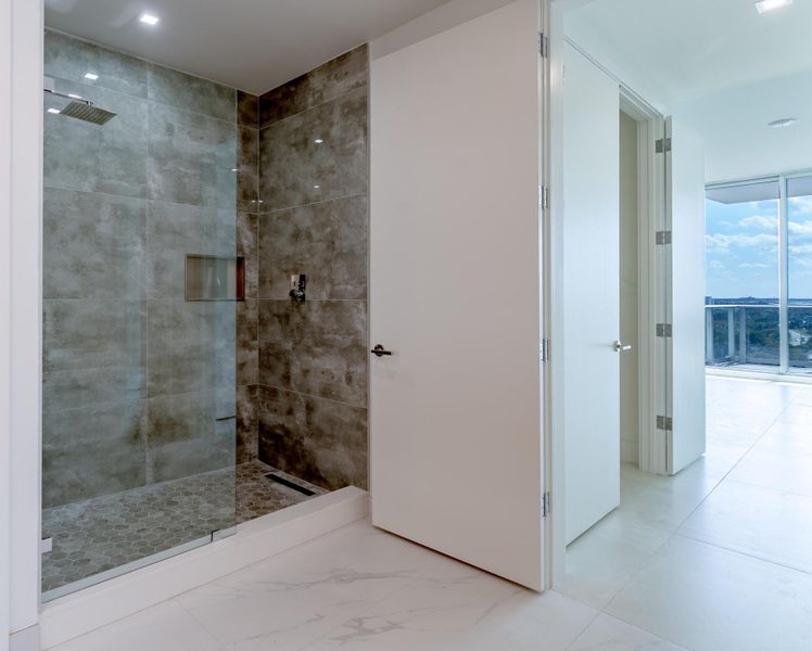 Primary Ensuite Bathroom