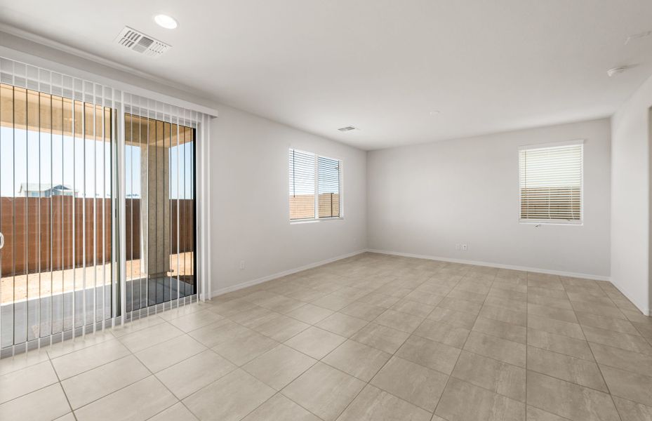 Spacious, unfurnished interior of a new home in Asante- Atrium Series, Surprise (Image 21).