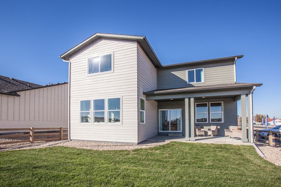 Representative exterior details of a home built from the Rowling by Hartford Homes in Trailside, Timnath (Image 34).