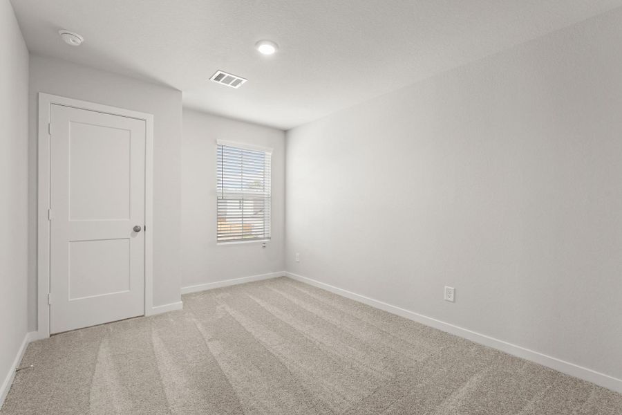 Spacious, unfurnished interior of a new home in Lakes at Black Oak, Magnolia (Image 12). Spacious, unfurnished interior of a new home in Lakes at Black Oak, Magnolia (Image 12).