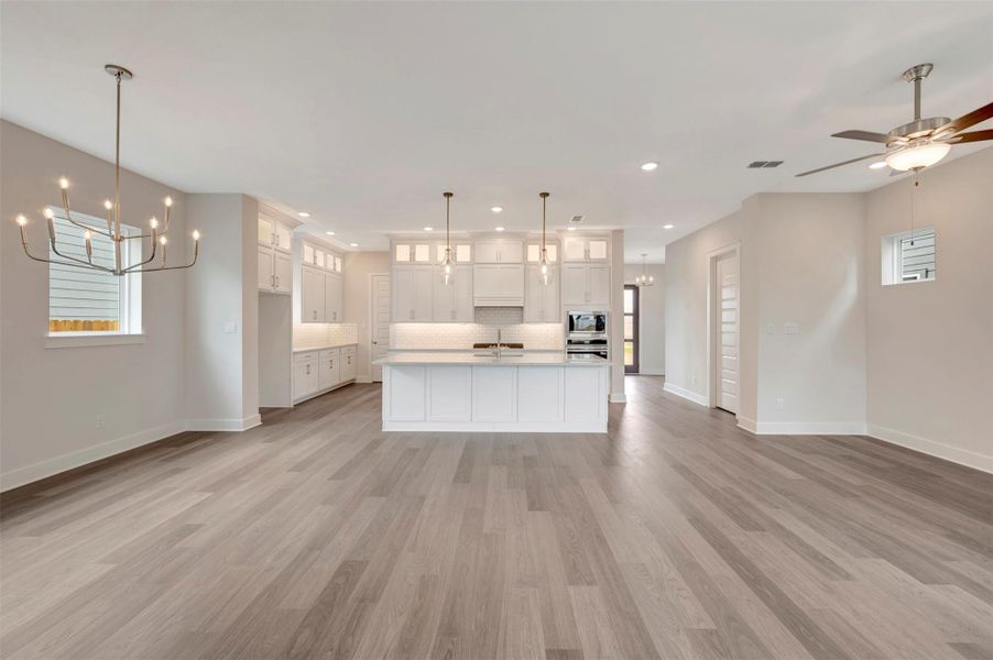 Spacious, unfurnished interior of a new home in Elyson 40', Katy (Image 23).
