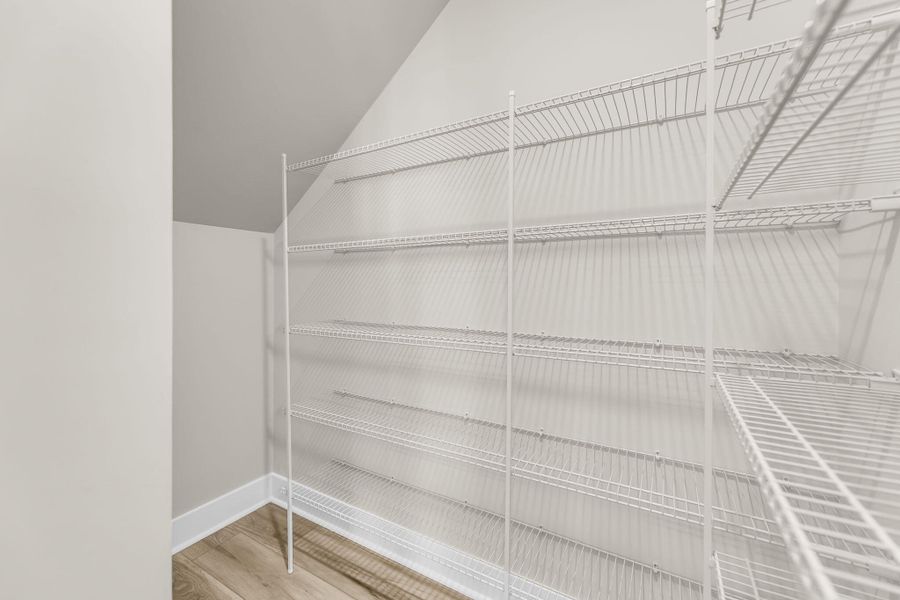 Spacious, unfurnished interior of a new home in Carnes Crossroads, Summerville (Image 40).