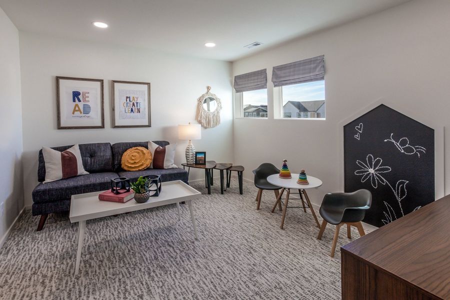 Representative furnished interior of a home built from the Twain by Hartford Homes in Trailside, Timnath (Image 51).