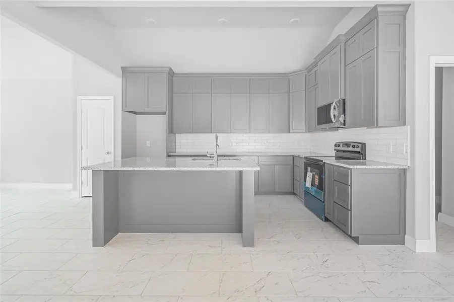 Furnished interior view inside a new home in , Cleburne (Image 7).