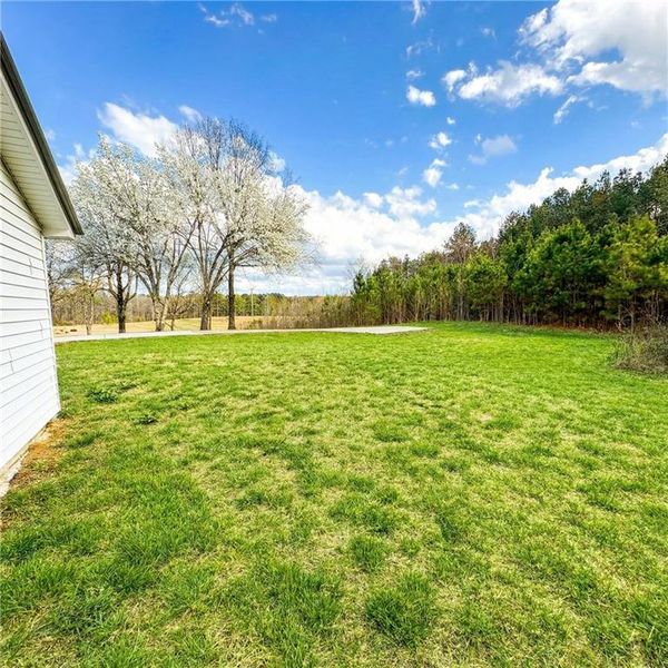 Exterior details and patio area of a home in , Resaca (Image 31).