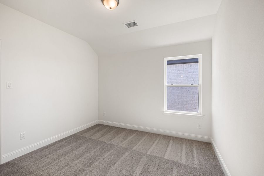 Spacious, unfurnished interior of a new home in Elevon, Lavon (Image 42).