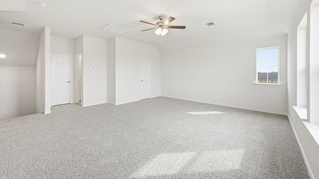 Representative unfurnished interior of a home built from the Ivery II by D.R. Horton in Silverado, Aubrey (Image 10).