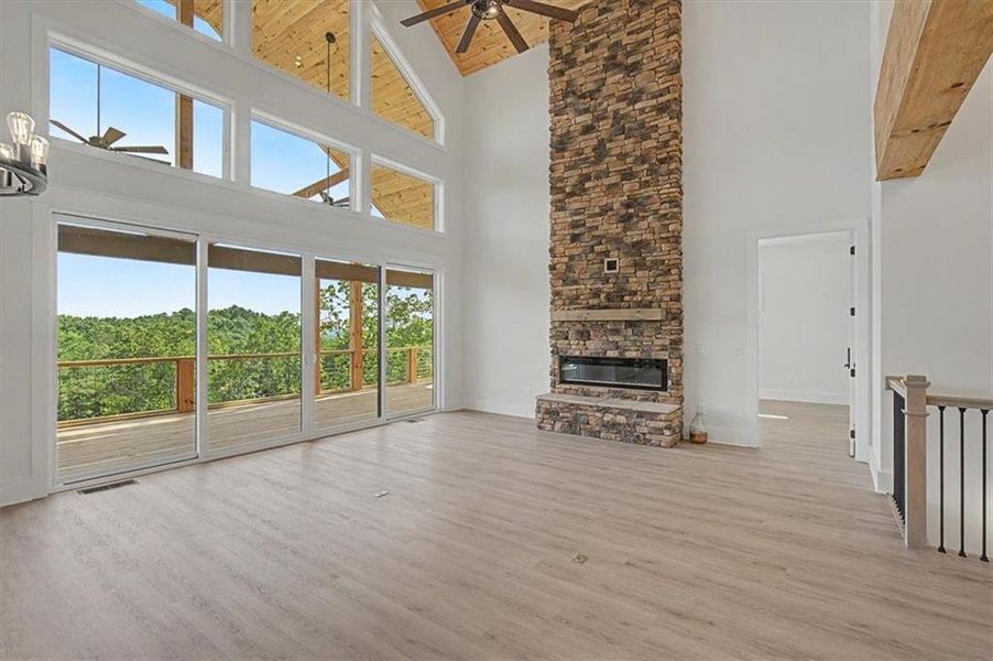 Spacious, unfurnished interior of a new home in , Ranger (Image 24).