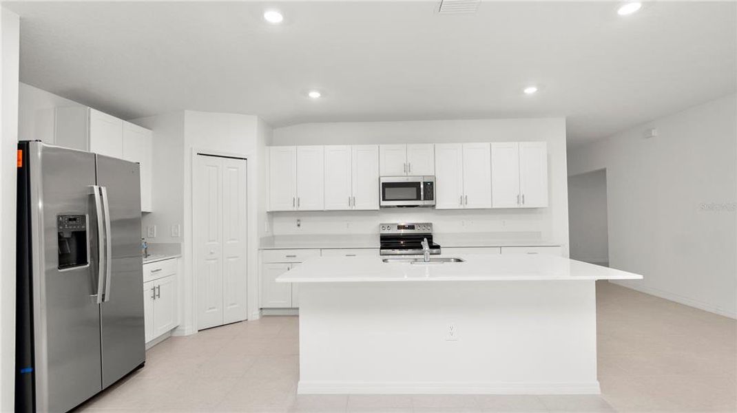 Furnished interior view inside a new home in Cypress Point at Lake Parker: The Estates, Lakeland (Image 8).