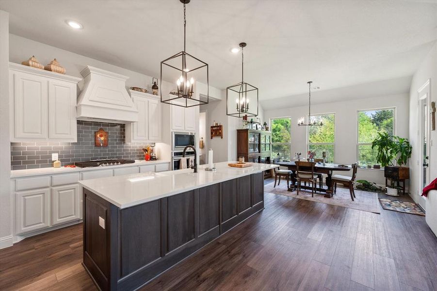 Furnished interior view inside a new home in , Sunnyvale (Image 18). Furnished interior view inside a new home in , Sunnyvale (Image 18).