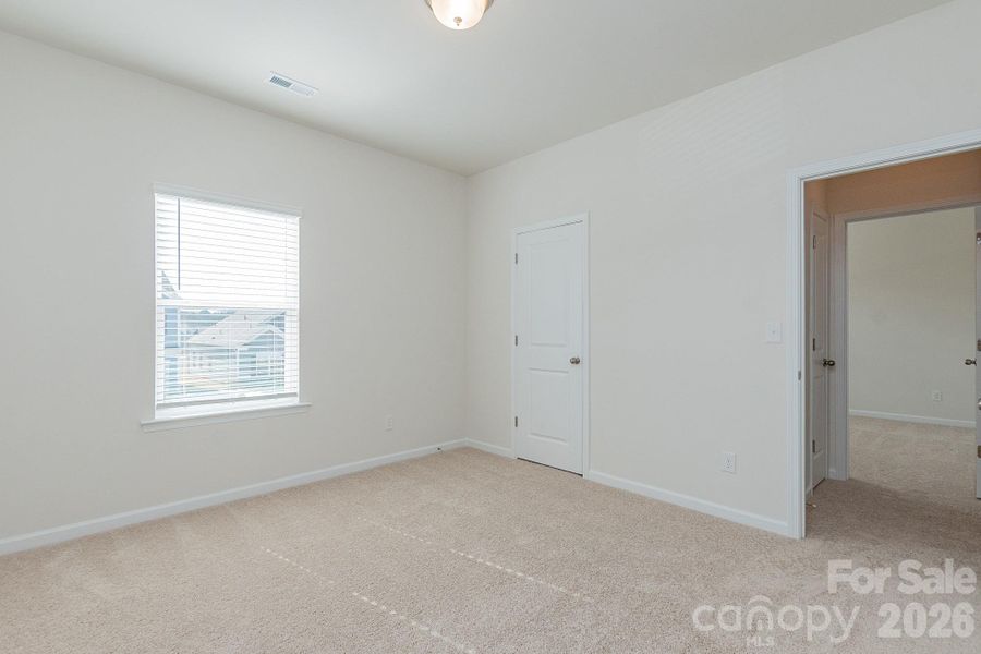 Spacious, unfurnished interior of a new home in Country Club Village, Salisbury (Image 17).