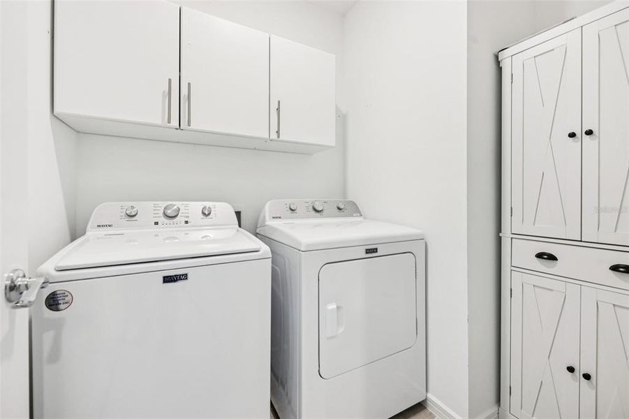 Furnished interior view inside a new home in , Ocala (Image 13).