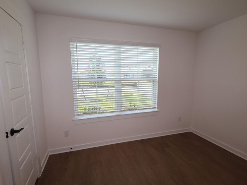 Spacious, unfurnished interior of a new home in Ambrose, La Marque (Image 17).