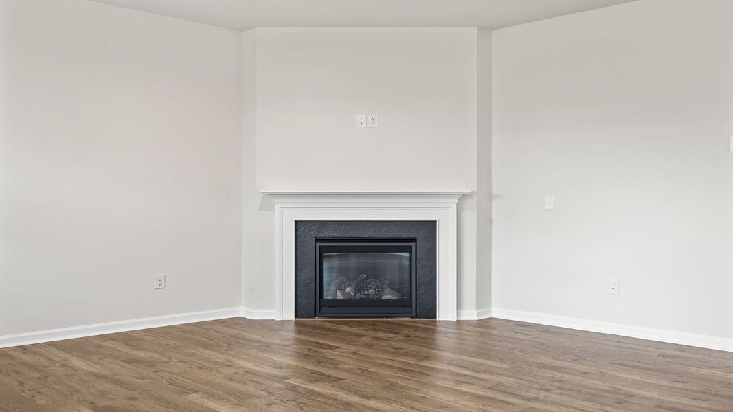Spacious, unfurnished interior of a new home in Durbin Meadows Traditions, Fountain Inn (Image 24).