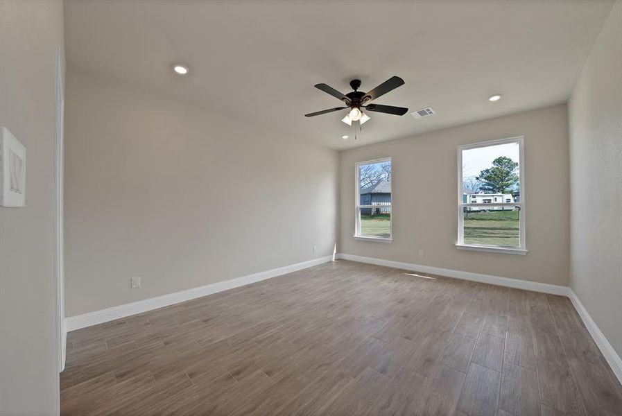Spacious, unfurnished interior of a new home in , Runaway Bay (Image 14). Spacious, unfurnished interior of a new home in , Runaway Bay (Image 14).