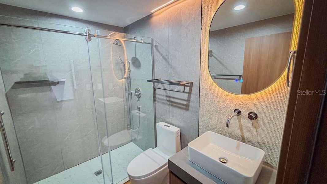 Furnished interior view inside a new home in , Sebring (Image 4).