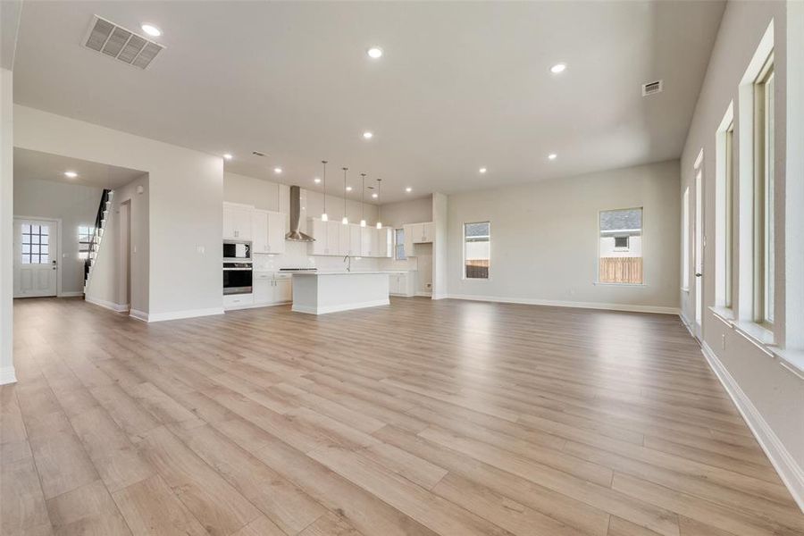 Spacious, unfurnished interior of a new home in Arbors at Legacy Hills, Celina (Image 17).