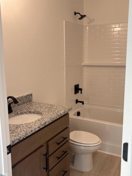 Image 18 of a home in Hazelwood.