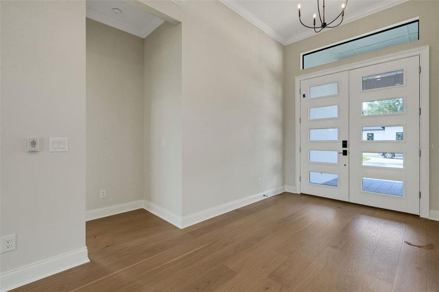 Spacious, unfurnished interior of a new home in , Lakeland (Image 30).