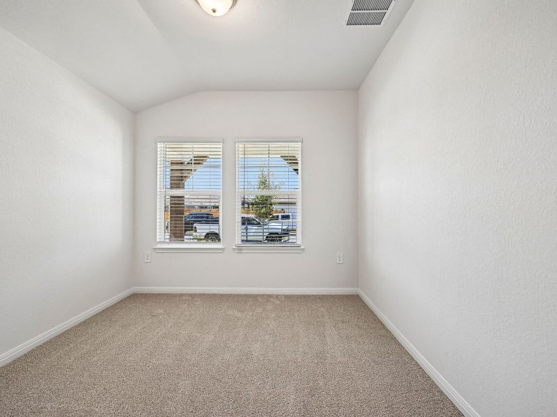 Spacious, unfurnished interior of a new home in Lexington Parke, Del Valle (Image 10). Spacious, unfurnished interior of a new home in Lexington Parke, Del Valle (Image 10).