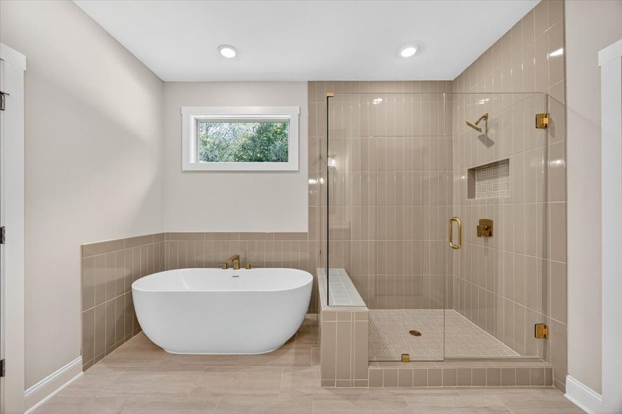 Furnished interior view inside a new home in White Oaks, The Rock (Image 11).