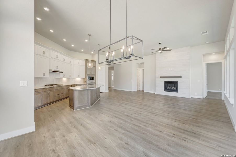 Spacious, unfurnished interior of a new home in Windsong - Legacy Series, Boerne (Image 64). Spacious, unfurnished interior of a new home in Windsong - Legacy Series, Boerne (Image 64).