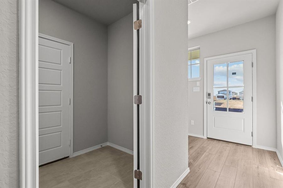 Spacious, unfurnished interior of a new home in Heartland, Heartland (Image 14). Spacious, unfurnished interior of a new home in Heartland, Heartland (Image 14).