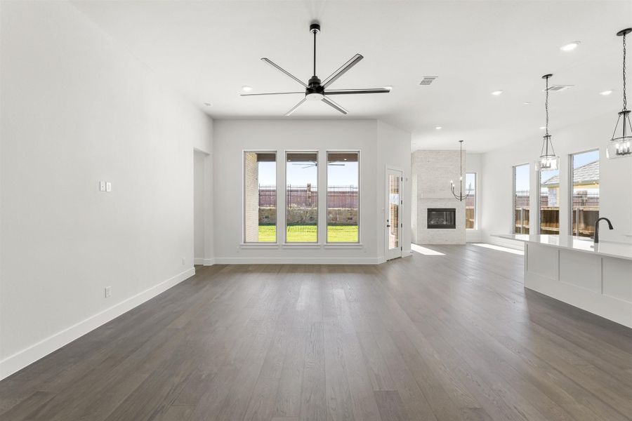 Representative unfurnished interior of a home built from the 5012 by Tradition Homes in Lakewood at Brookhollow – 60′ Lots, Prosper (Image 16).