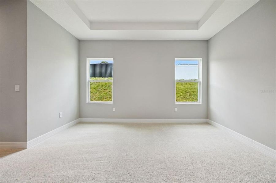 Spacious, unfurnished interior of a new home in , Ocala (Image 16).