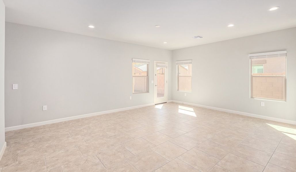 Spacious, unfurnished interior of a new home in Sycamore Vista, Vail (Image 17). Spacious, unfurnished interior of a new home in Sycamore Vista, Vail (Image 17).