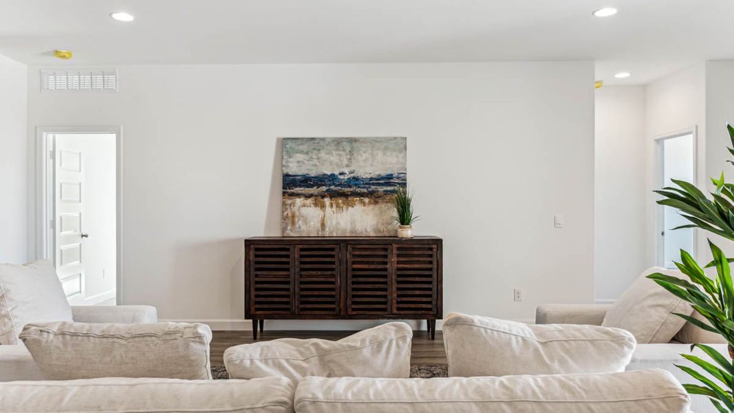 Representative furnished interior of a home built from the Irving by D.R. Horton in Quail Ranch, San Tan Valley (Image 7).