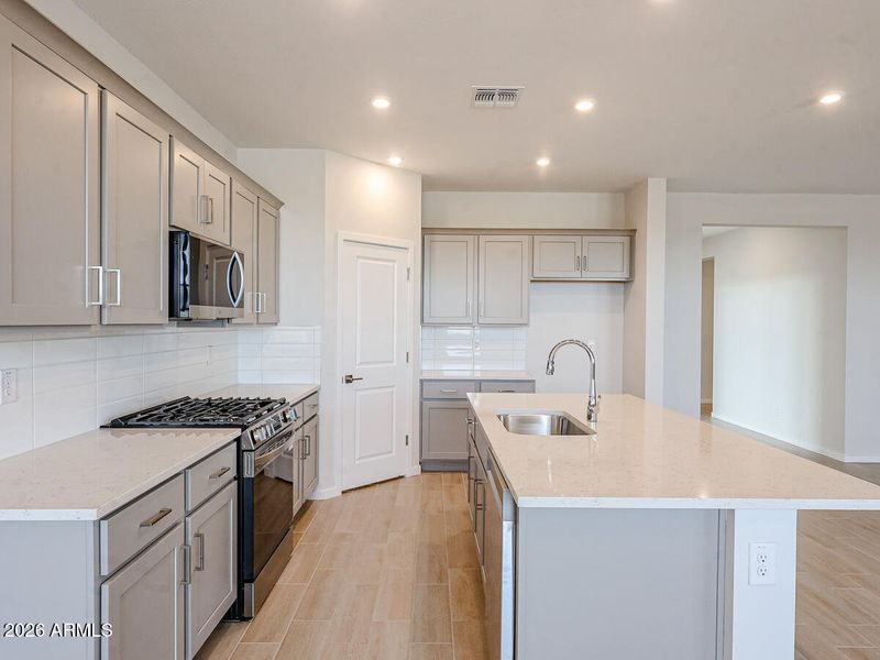 23_Rancho-Vista_Affordable-Surprise-Home 23_Rancho-Vista_Affordable-Surprise-Home