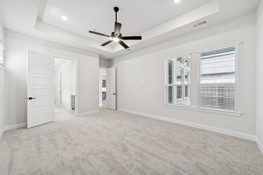 Spacious, unfurnished interior of a new home in Mantua Point Gardens, Van Alstyne (Image 28). Spacious, unfurnished interior of a new home in Mantua Point Gardens, Van Alstyne (Image 28).