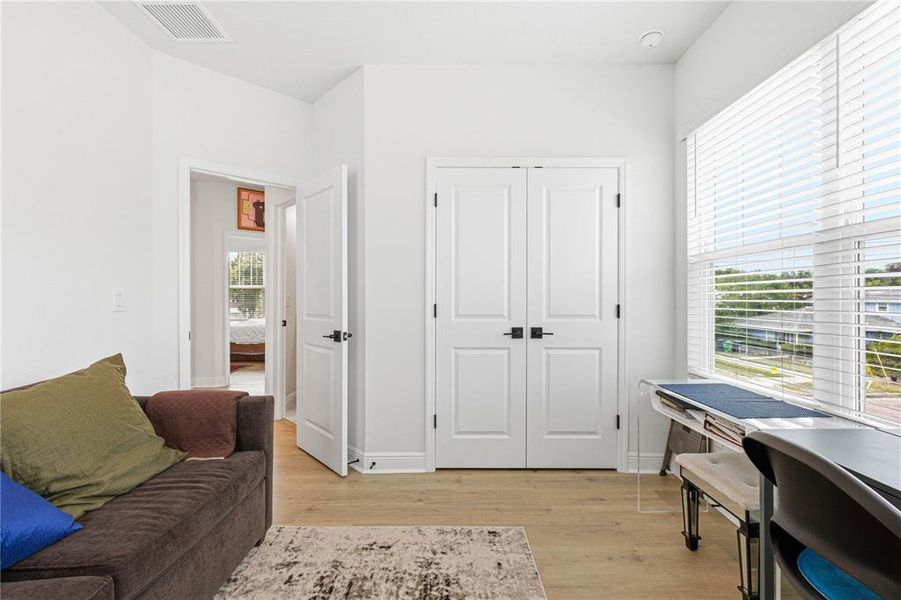 Furnished interior view inside a new home in , Tampa (Image 56). Furnished interior view inside a new home in , Tampa (Image 56).