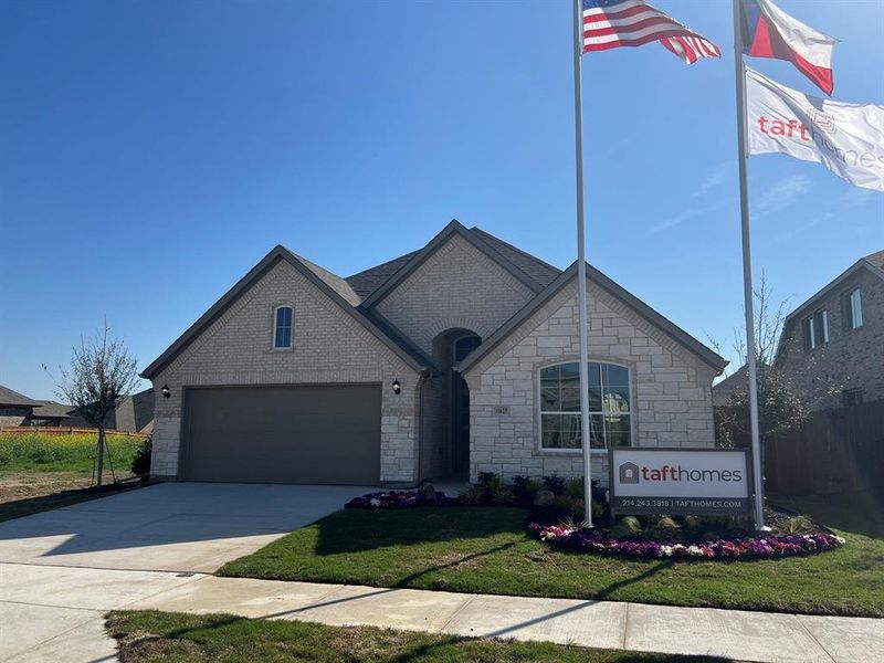 Model Home pic Model Home pic