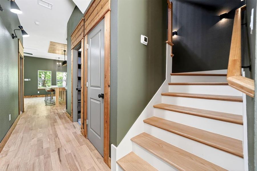 Furnished interior view inside a new home in , Mabank (Image 32). Furnished interior view inside a new home in , Mabank (Image 32).