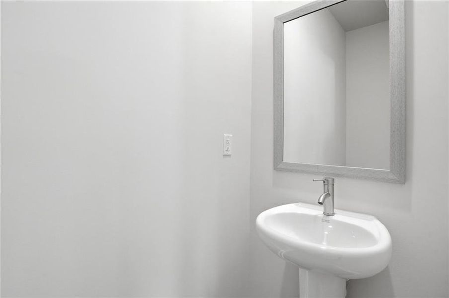 Close-up of interior finishes inside a home in Concord Oaks, Powder Springs (Image 11).