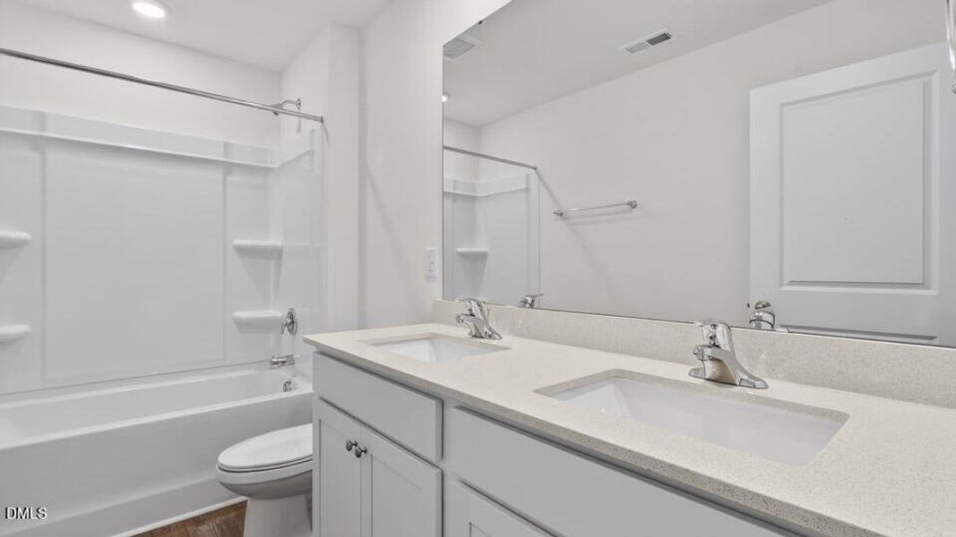 113-ross-dr-dr-horton-026