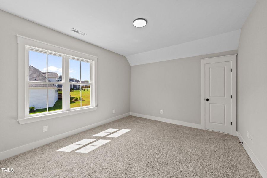 53-web-or-mls-VB4A1236 53-web-or-mls-VB4A1236