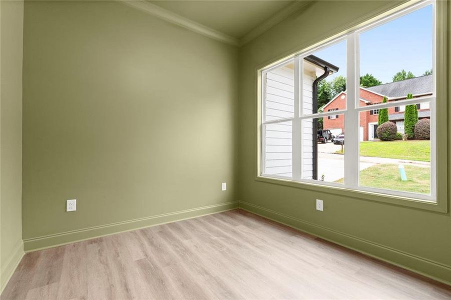 Spacious, unfurnished interior of a new home in , Stone Mountain (Image 17).