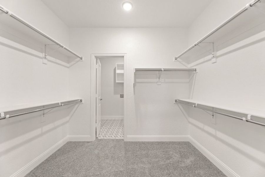 Spacious, unfurnished interior of a new home in Legacy Hills, Celina (Image 20).