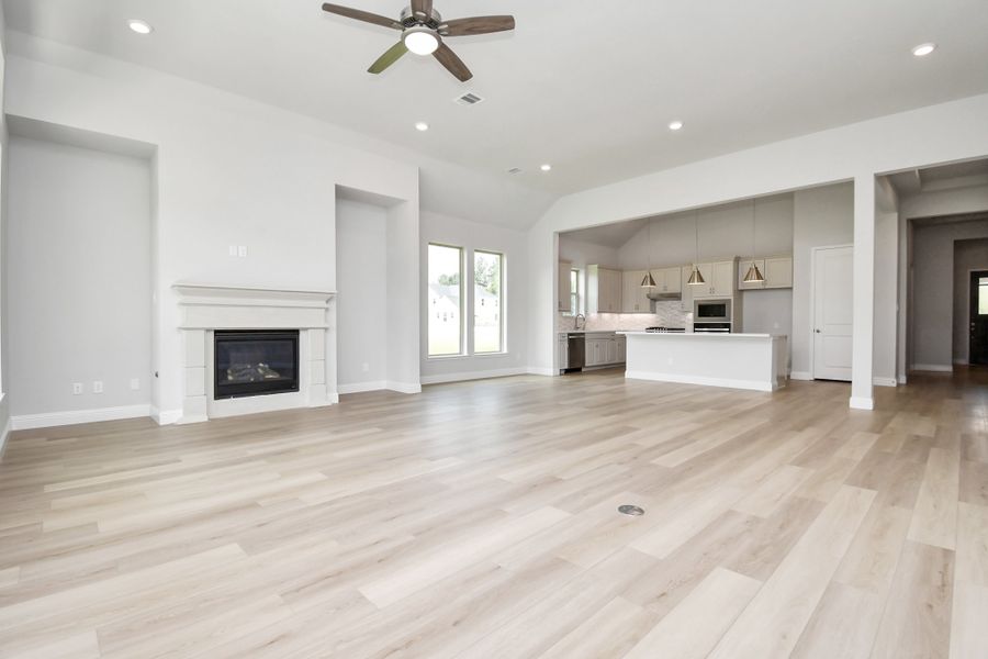 Spacious, unfurnished interior of a new home in Timber Hollow, Magnolia (Image 14). Spacious, unfurnished interior of a new home in Timber Hollow, Magnolia (Image 14).
