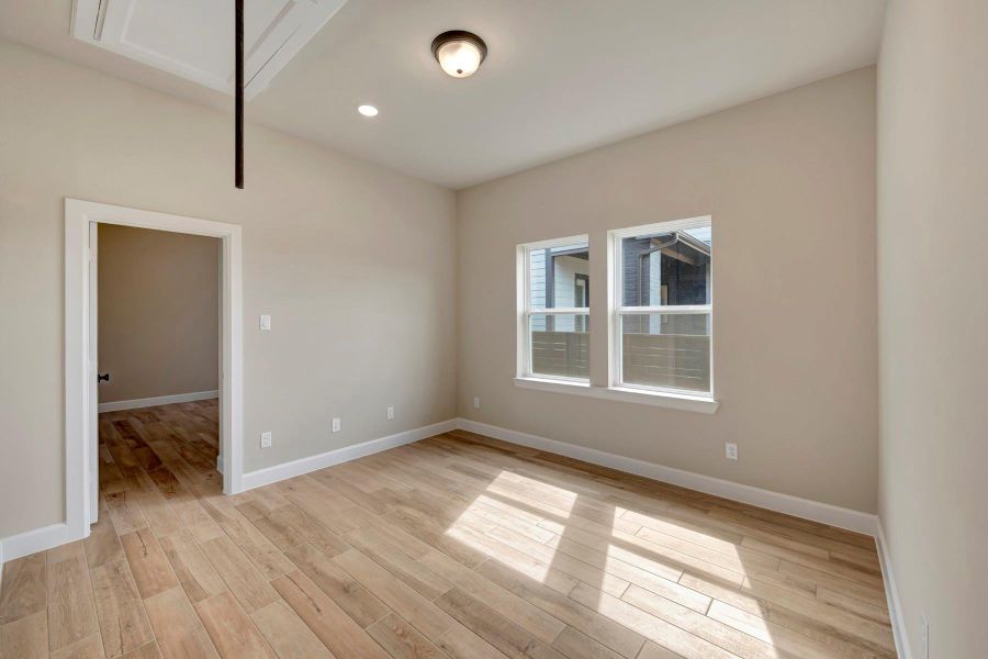 Spacious, unfurnished interior of a new home in Indigo - Enclave Collection, Richmond (Image 18). Spacious, unfurnished interior of a new home in Indigo - Enclave Collection, Richmond (Image 18).