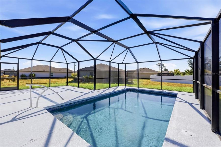 Exterior details and patio area of a home in Rotonda Lakes, Rotonda West (Image 25).
