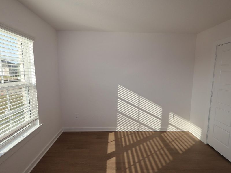Spacious, unfurnished interior of a new home in Moran Ranch, Willis (Image 24).