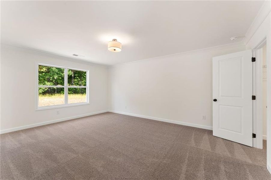 Spacious, unfurnished interior of a new home in Wildwood Place, Powder Springs (Image 16).