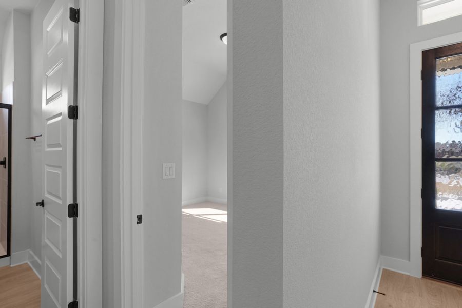 Spacious, unfurnished interior of a new home in Broken Oak, Georgetown (Image 81).